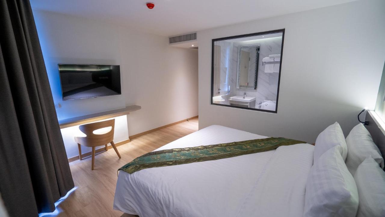 Pannarai Hotel Bangkok-Rangnam Zewnętrze zdjęcie